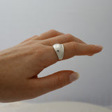 Curve Dome Ring
